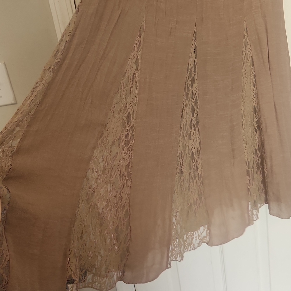 Skirt - Picture 2 of 4